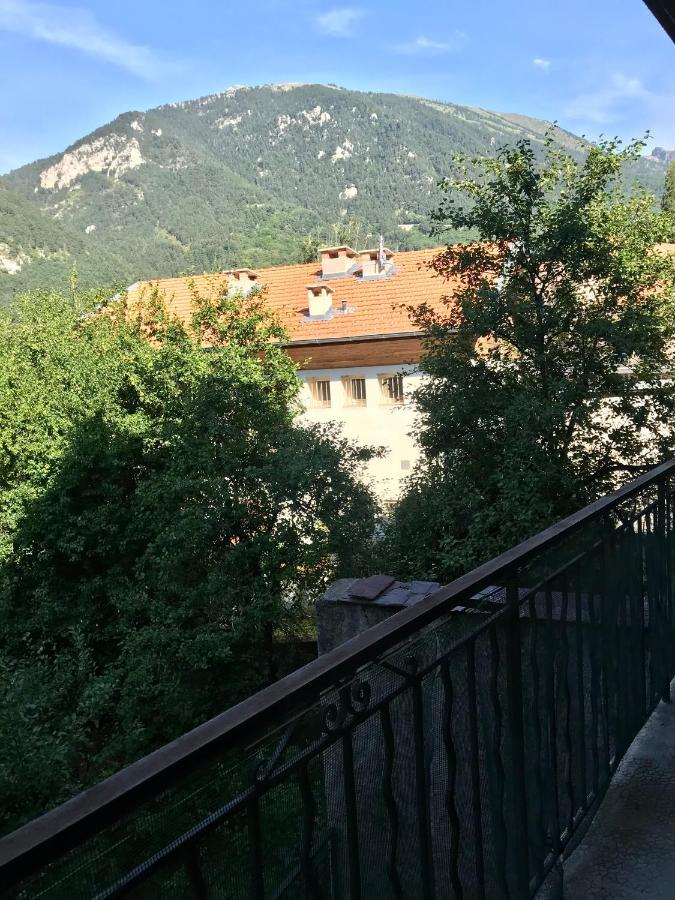 Appartement 3 Pieces Lumineux Au Coeur Du Village Saint-Martin-Vésubie Kültér fotó